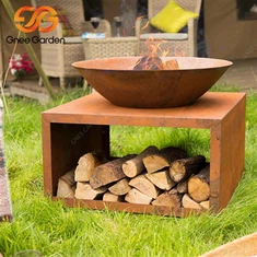 Метално огњиште и складиште за огрев од Цортен челика